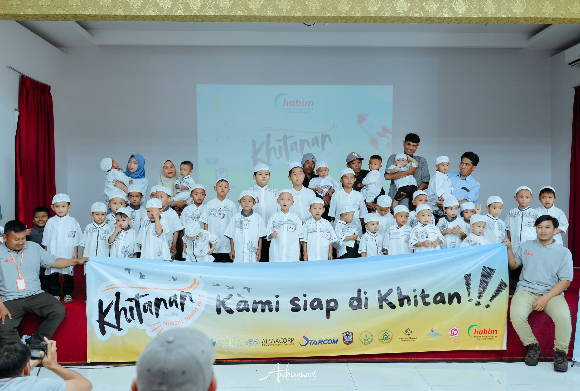 Peserta Khitanan Massal 2025